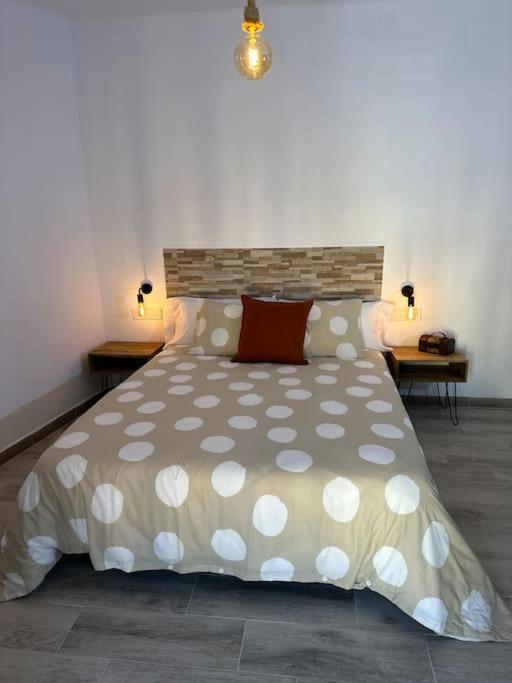Habitacion Montgros En Casa Cami De Les Aiguees Monistrol De Montserrat Buitenkant foto